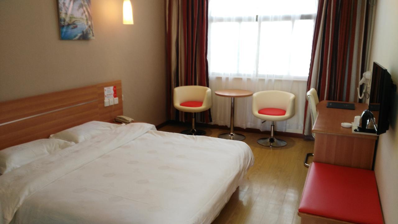 Thank Inn Chain Hotel Henan Xinyang Train Station Gongqu Road Exteriér fotografie