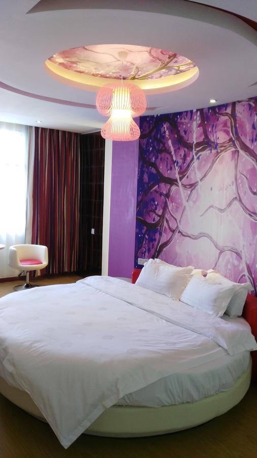 Thank Inn Chain Hotel Henan Xinyang Train Station Gongqu Road Exteriér fotografie